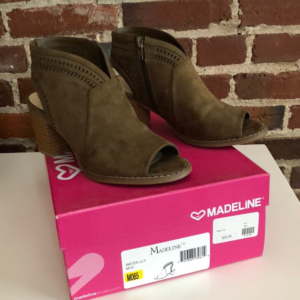 Madeline Water Lily bootie